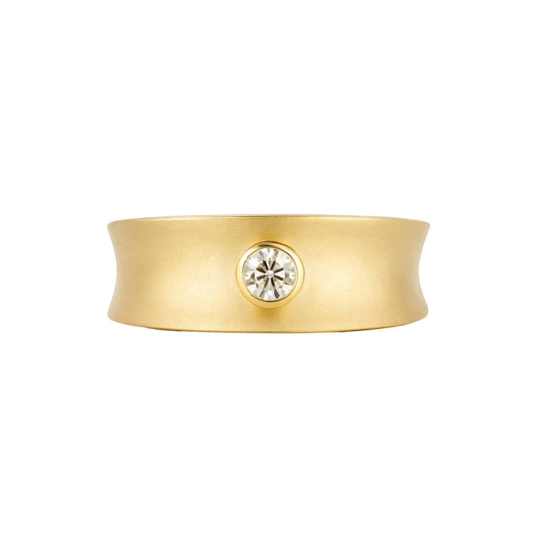 9K YG Concave Brushed Finish Diamond Ring