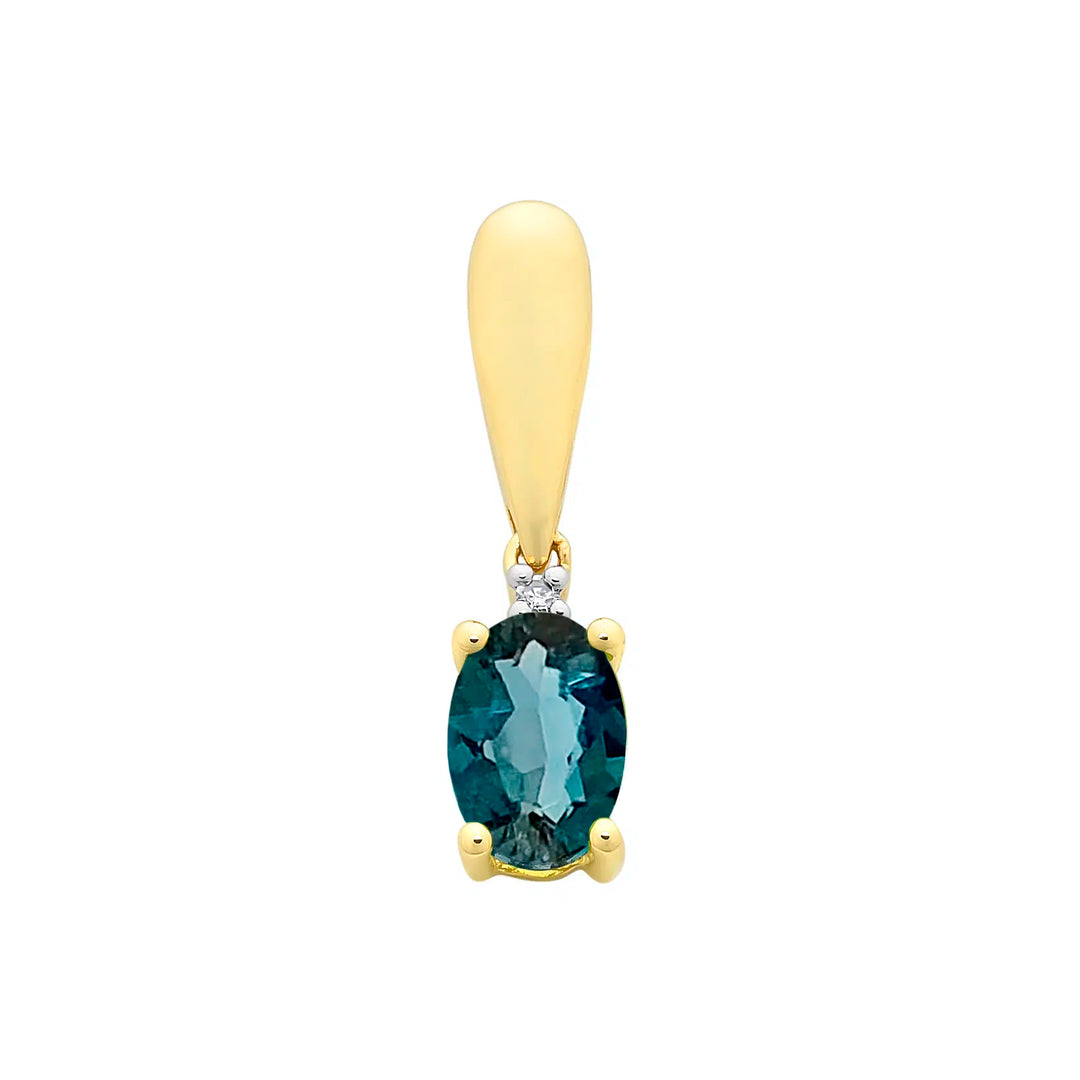 Yellow Gold London Blue Topaz Pendant