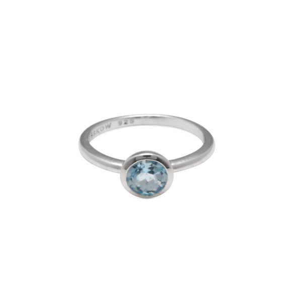 Von Treskow Silver Round Blue Topaz Ring