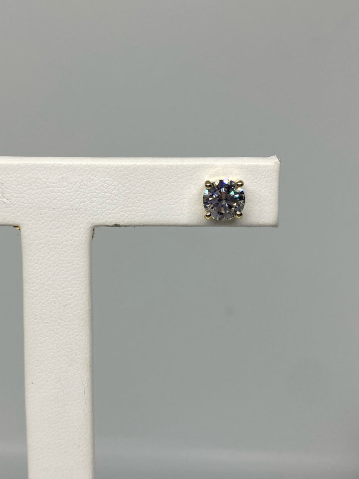 9K YG Lab Grown Diamond Studs