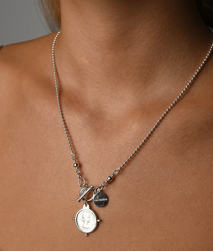 Von Treskow Fine ball chain necklace with threepence