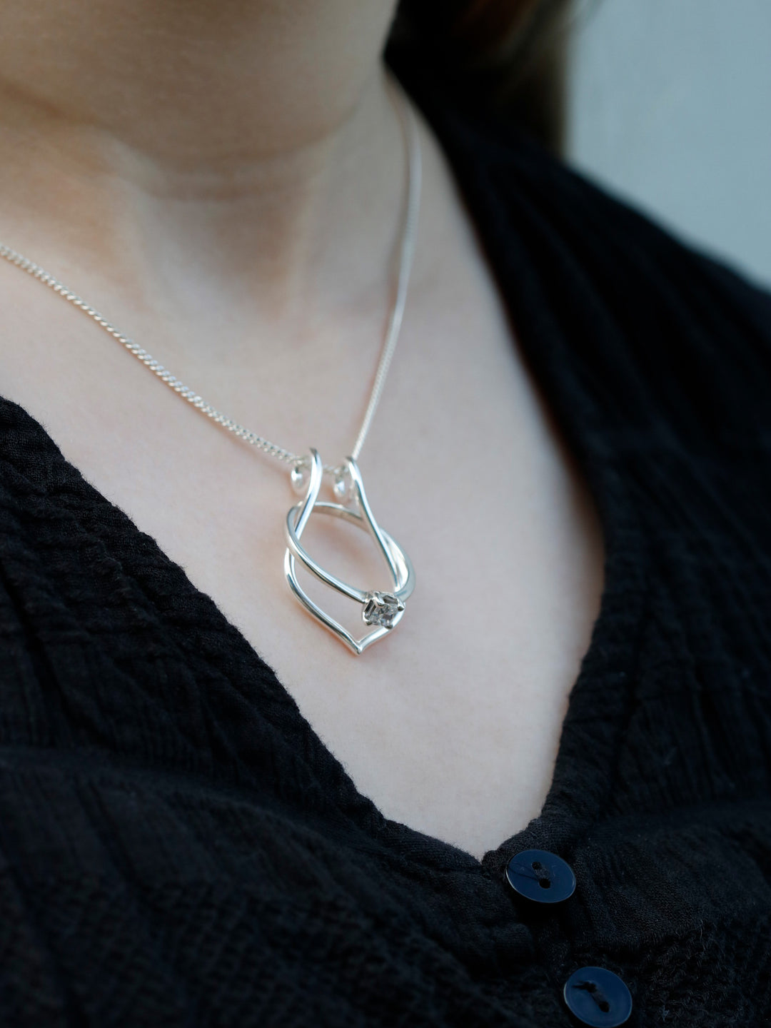 Silver Ring Holder Pendant With Display Chain